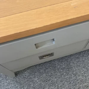 Coffee table with character - Image 2