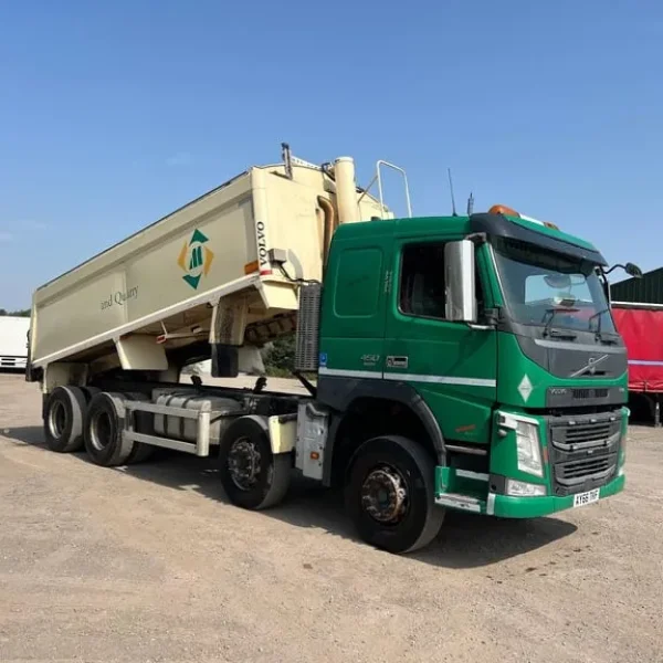 Volvo FM 450 8X4 TIPPER with alloy body and sheet