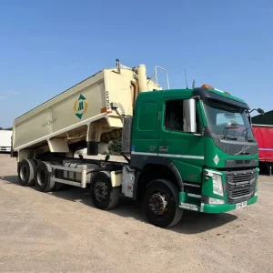 Volvo FM 450 8X4 TIPPER with alloy body and sheet