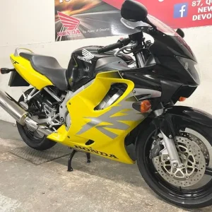 Honda CBR600FY 2000 W Reg 24,403 Miles - Image 8