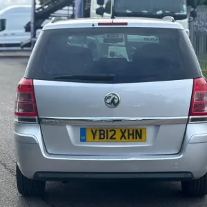 2012 Vauxhall Zafira 1.6i Exclusiv 5dr MPV - Image 7