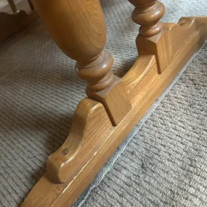 Ercol Extendable Dining Table and 6 Chairs - Image 7