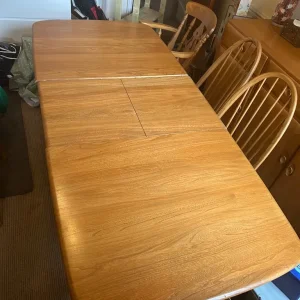 Ercol Extendable Dining Table and 6 Chairs