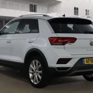 2018 Volkswagen T-Roc 2.0 TSI SEL 5-door SUV - Image 6