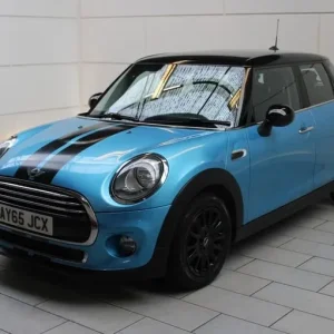 2015 MINI Cooper D 1.5 Diesel Hatchback - Image 3