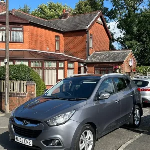 Hyundai IX35 Estate 2012 Manual 1.6L Diesel - Image 2