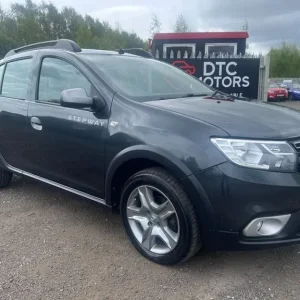 2017 Dacia Sandero Stepway 1.5 dCi Ambiance Hatchback 5dr Diesel Manual Euro 6 - Image 2
