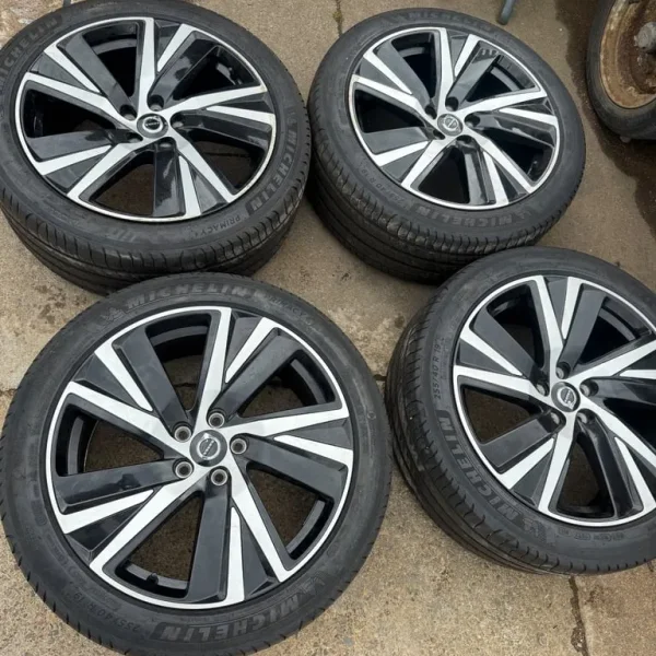 4x Volvo wheels and tyres 255/40 R19