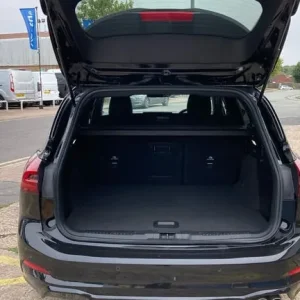 2022 Ford Focus ST-Line Vignale 1.5 EcoBlue Diesel Estate - Image 4