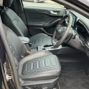 2022 Ford Focus ST-Line Vignale 1.5 EcoBlue Diesel Estate - Image 8