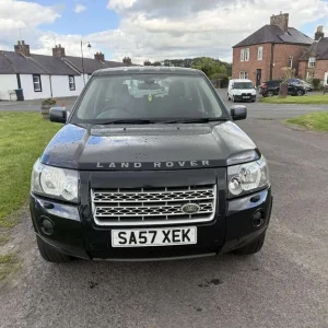2007 Land Rover Freelander Estate manual - Image 2