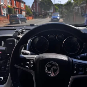 Vauxhall Astra Hatchback 2014 Manual 1398cc 5-door - Image 2