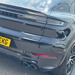 2025 Porsche Cayenne E-Hybrid 5-door S Coupe - Image 6