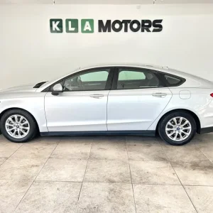 2015 Ford Mondeo 1.6 TDCi EcoStyle 5-door Hatchback Diesel Manual - Image 2