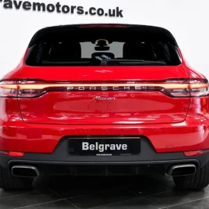 2021 Porsche Macan 2.0T 5-door SUV with PDK and 4WD - Image 6