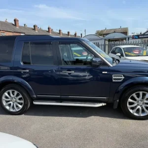 2011 Land Rover Discovery 3.0 TDV6 HSE 5dr Auto Estate Diesel - Image 8