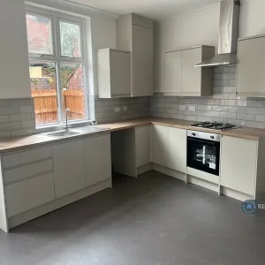 2 bedroom terraced house in Bannister Street, Altrincham, Trafford