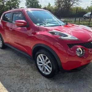 2015 Nissan Juke 1.6 Acenta XTRON Euro 6 5-door Hatchback Petrol Automatic - Image 2