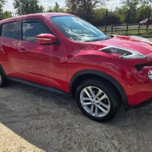 2015 Nissan Juke 1.6 Acenta XTRON Euro 6 5-door Hatchback Petrol Automatic - Image 8