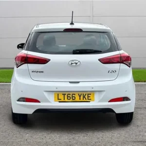 2016 Hyundai i20 1.2 SE 5-door hatchback manual - Image 7
