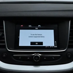 2021 Vauxhall Grandland X 1.2 Turbo SE Premium SUV - Image 3