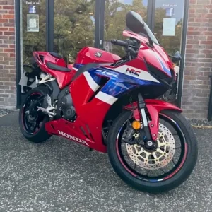 2024 Honda CBR600RR - Image 2