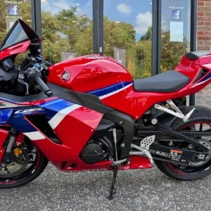 2024 Honda CBR600RR - Image 5