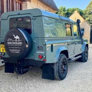 2014 Land Rover Defender XS Utility Wagon TDCi [2.2] Panel Van Diesel Manual - Image 6