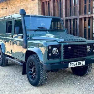 2014 Land Rover Defender XS Utility Wagon TDCi [2.2] Panel Van Diesel Manual