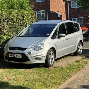 Ford S-Max MPV 2013 1997cc 5-door semi-auto - Image 4