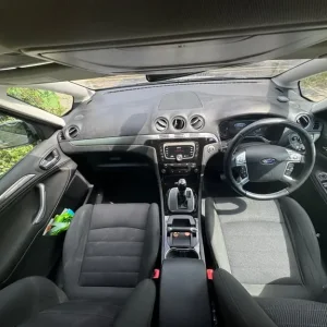 Ford S-Max MPV 2013 1997cc 5-door semi-auto - Image 7