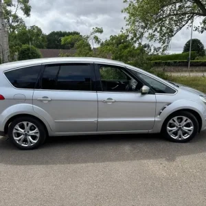 Ford S-Max MPV 2013 1997cc 5-door semi-auto