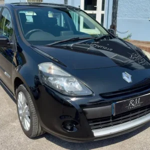 Renault Clio 1.5 dCi TomTom Edition Euro 4 5-door Diesel Manual - Image 2