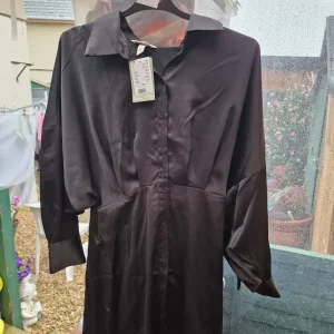Lady's dresses size 14 and 1 size 12 - Image 5
