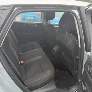 2015 Citroen C4 Puretech Feel Hatchback - Image 8