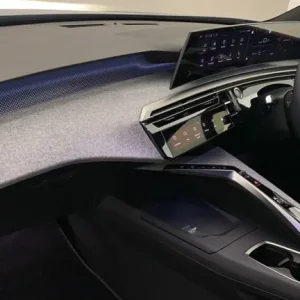 2024 Peugeot 3008 73kWh GT SUV 5-door Electric Auto - Image 2