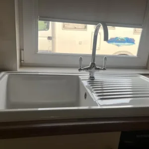 White ceramic sink