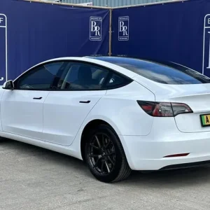 2022 Tesla Model 3 Long Range Dual Motor - Image 8