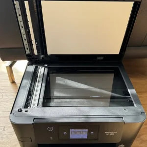 Epson WF-3820 Printer – Black - Image 3
