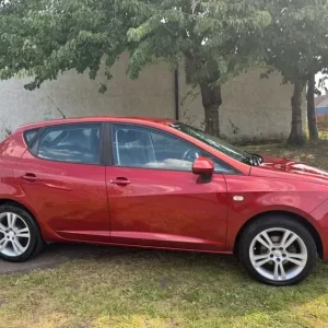 2010 SEAT Ibiza 1.4 16V Sport Hatchback 5dr Petrol Manual - Image 4