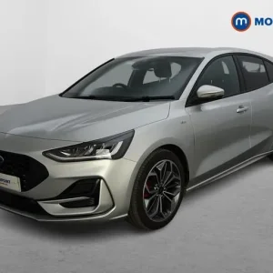 2025 Ford Focus 1.0 EcoBoost Hybrid 155 ST-Line X 5-door Auto Hatchback - Image 3