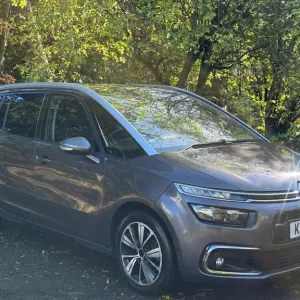 2019 Citroen Grand C4 Spacetourer 1.2 PureTech Petrol 5-door MPV - Image 8