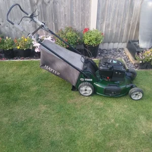 Hayter R53S self propelled lawnmower - Image 4