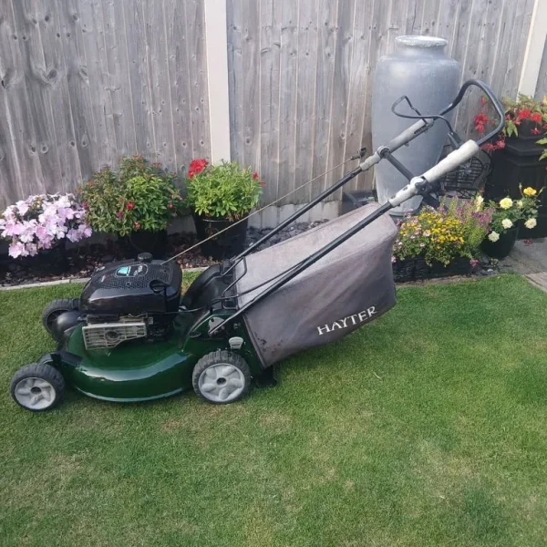 Hayter R53S self propelled lawnmower