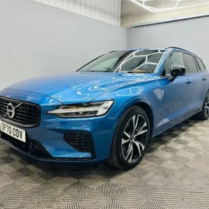 2021 Volvo V60 2.0 T6 Recharge PHEV R DESIGN 5dr AWD Auto ESTATE Petrol Parallel Phev Automatic - Image 6