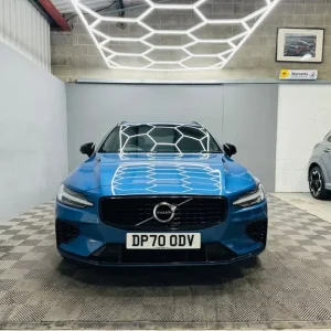 2021 Volvo V60 2.0 T6 Recharge PHEV R DESIGN 5dr AWD Auto ESTATE Petrol Parallel Phev Automatic - Image 7