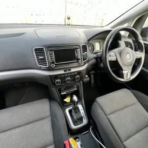 2014 Volkswagen Sharan MPV, 5-door, semi-auto - Image 8
