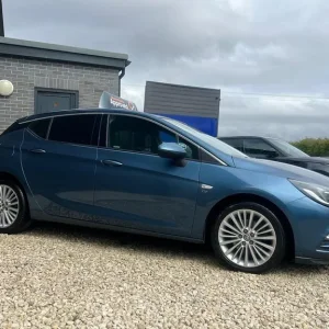 Vauxhall Astra 1.6 i-Turbo Elite Nav Blue Manual Petrol 2016 - Image 2