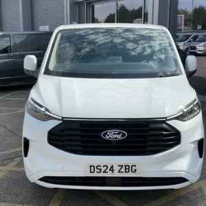 2024 Ford Transit Custom 2.0 EcoBlue 136ps H1 Van Limited Van Diesel Manual - Image 3