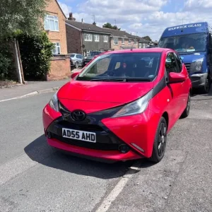 2015 Toyota Aygo 1.0L Manual 5-door hatchback - Image 2